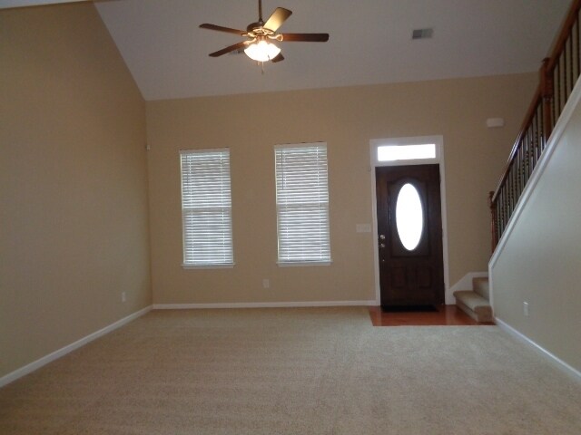 Building Photo - 484 Albion Cir