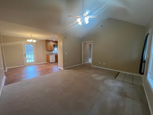 Building Photo - 4460 Maxie St