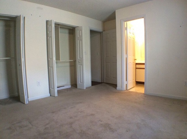 Building Photo - 122 Brushy Hollow Lane