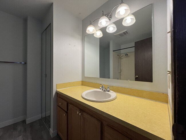 Building Photo - Single-Level 3-Bedroom Home with 2-Car Garage, Mini-Split AC, & Backyard Garden Space