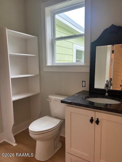 Building Photo - 117 S Poydras St