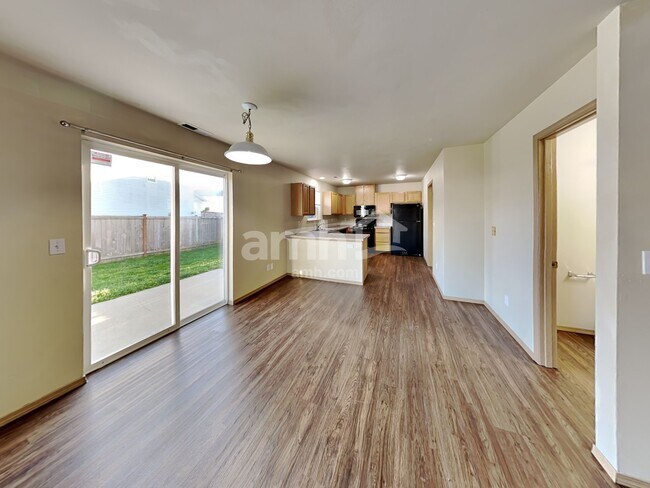 Building Photo - 10418 192nd Street Ct E