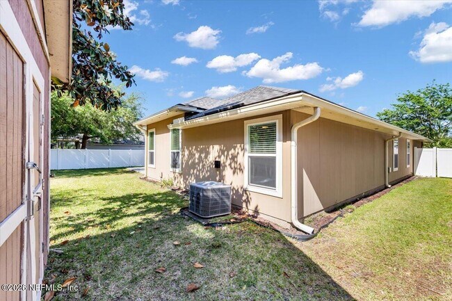 Building Photo - 4471 Song Sparrow Dr