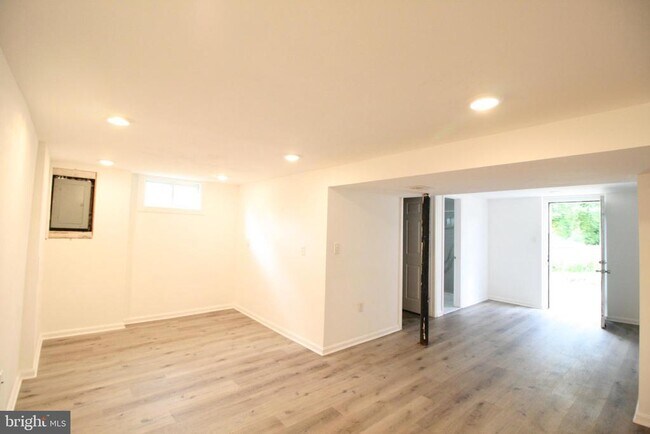 Building Photo - 4613 Wilwyn Way