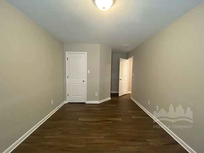 Building Photo - 4205 Tutwiler Ave