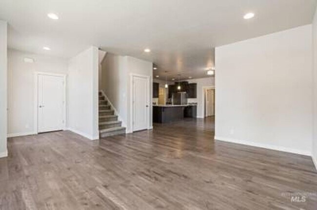 Building Photo - 3 bed, 3 bath townhome will be ready in May for you