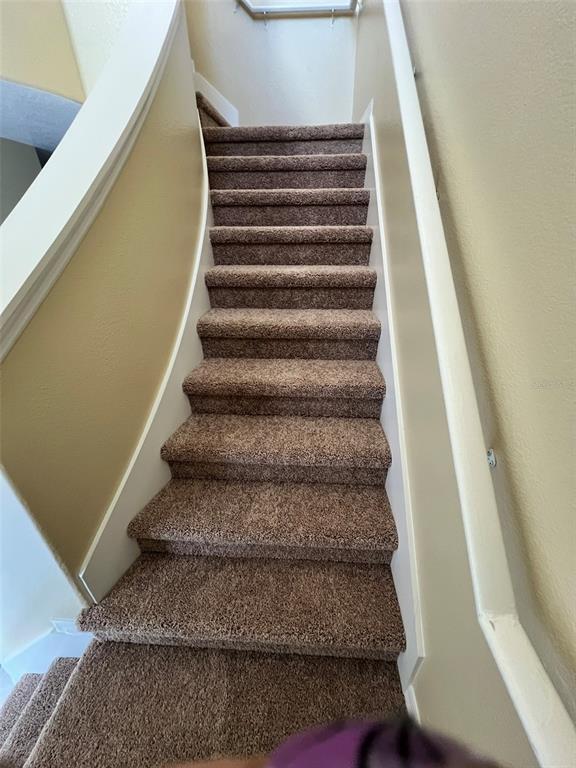 Building Photo - 2202 Seven Oaks Dr