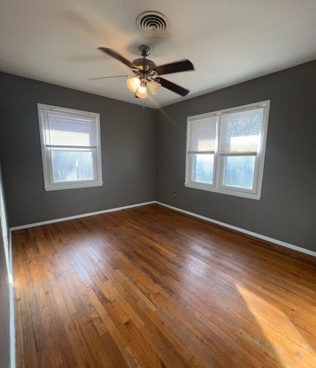 Building Photo - 1204 NW Carroll- COMING SOON!