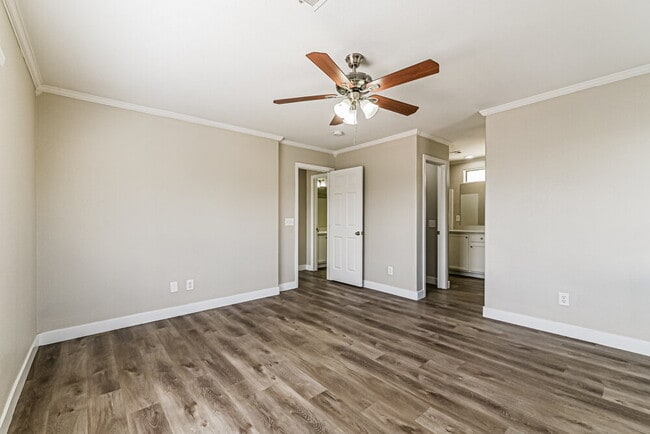 Building Photo - 217 Bella Matese Ave