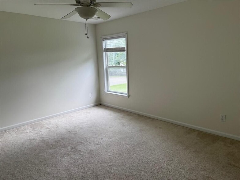 Building Photo - 3120 Caney Creek Ln