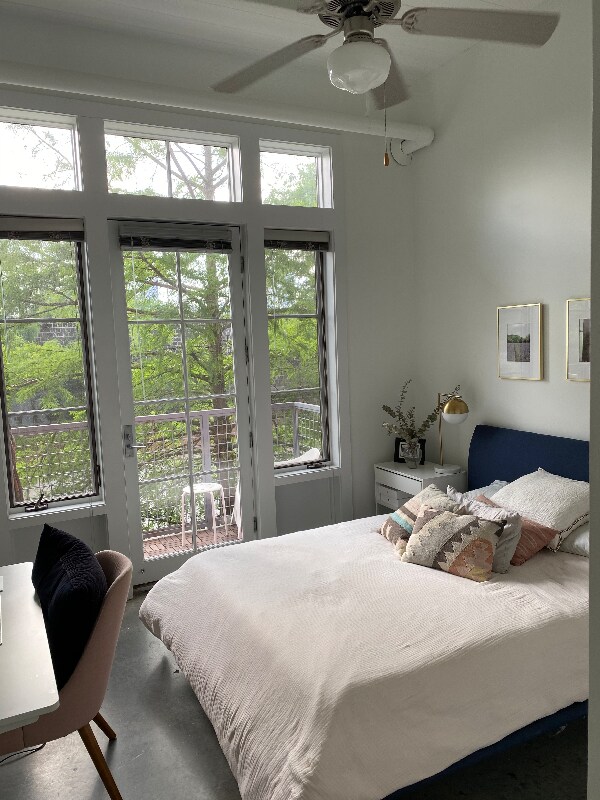 Building Photo - 572 Edgewood Ave SE