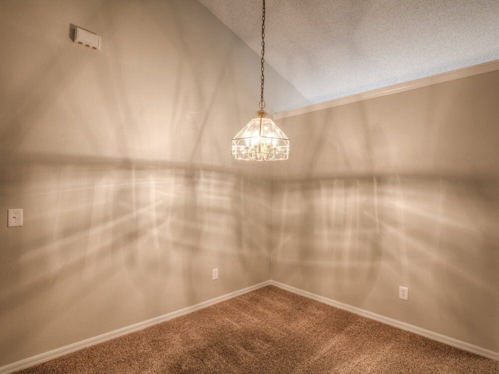 Building Photo - 13628 Emeraldview Dr