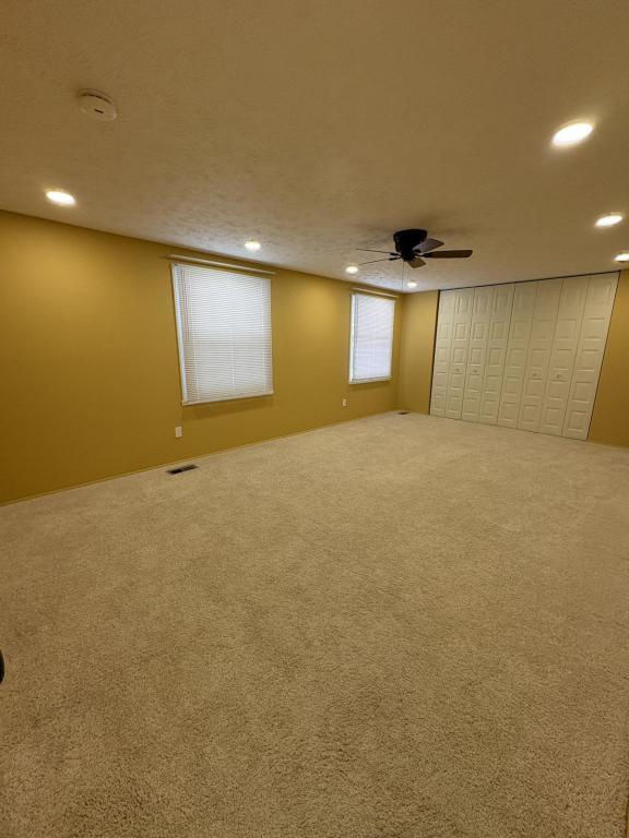 Building Photo - 6884 Slippery Rock Dr