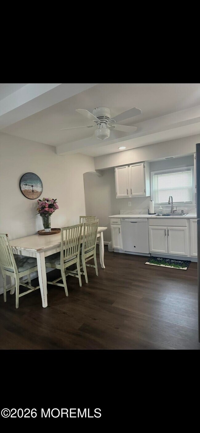 Building Photo - 531 Morningside Ave