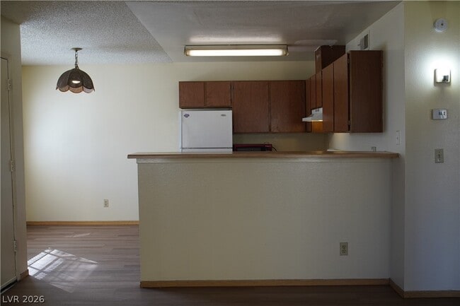 Building Photo - 4646 Tracylynn Ln