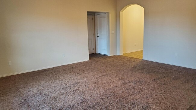 Building Photo - 3621 Scarlet Ln