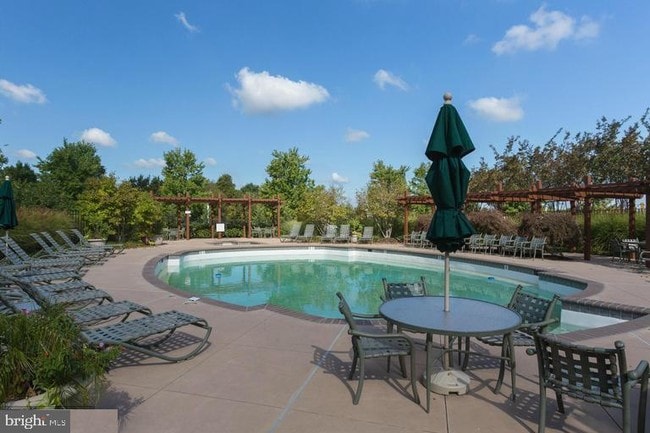 Building Photo - 25172 Fluvial Terrace