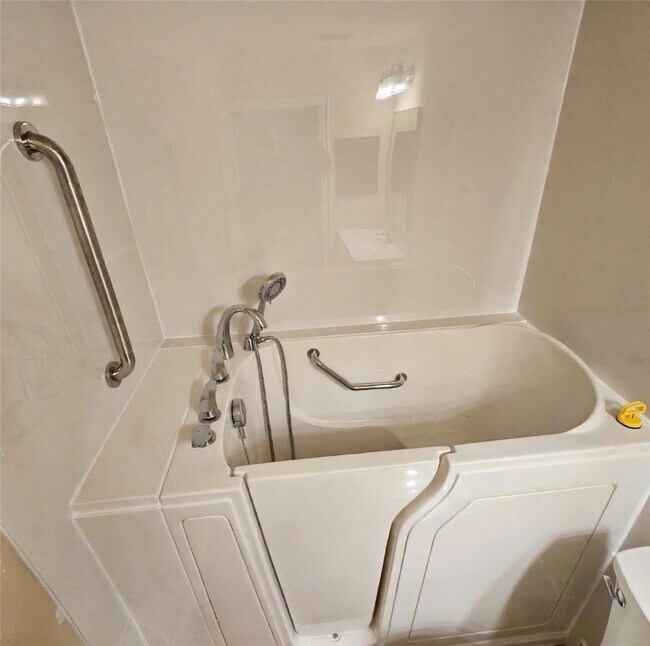 Building Photo - 4622 Gingerwood Crest Ct
