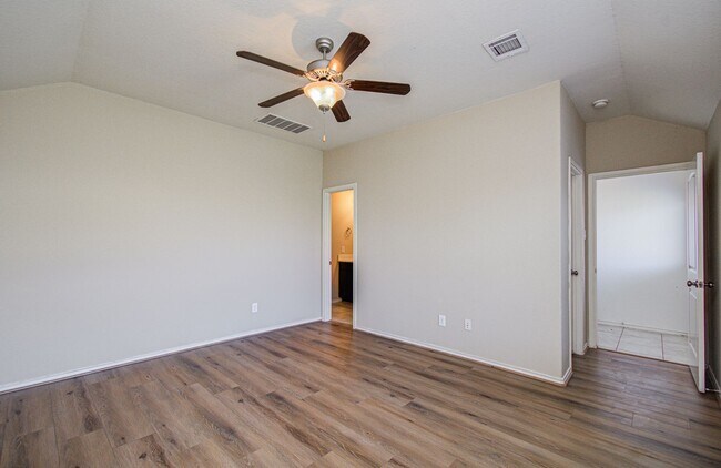 Building Photo - 13822 Roman Ridge Ln