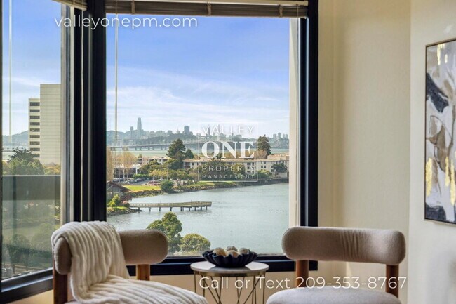 Building Photo - Fully Furnished Condo With Panoramic San Francisco Bay Views and Unbeatable Amenities