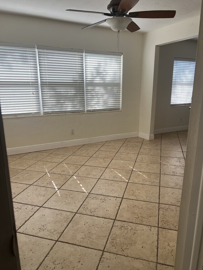 Building Photo - 1685 21st St N