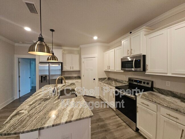 Building Photo - 6047 Twenty One Oaks Dr