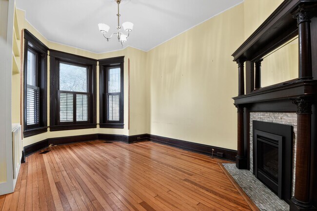 Building Photo - 1319 Massachusetts Ave SE