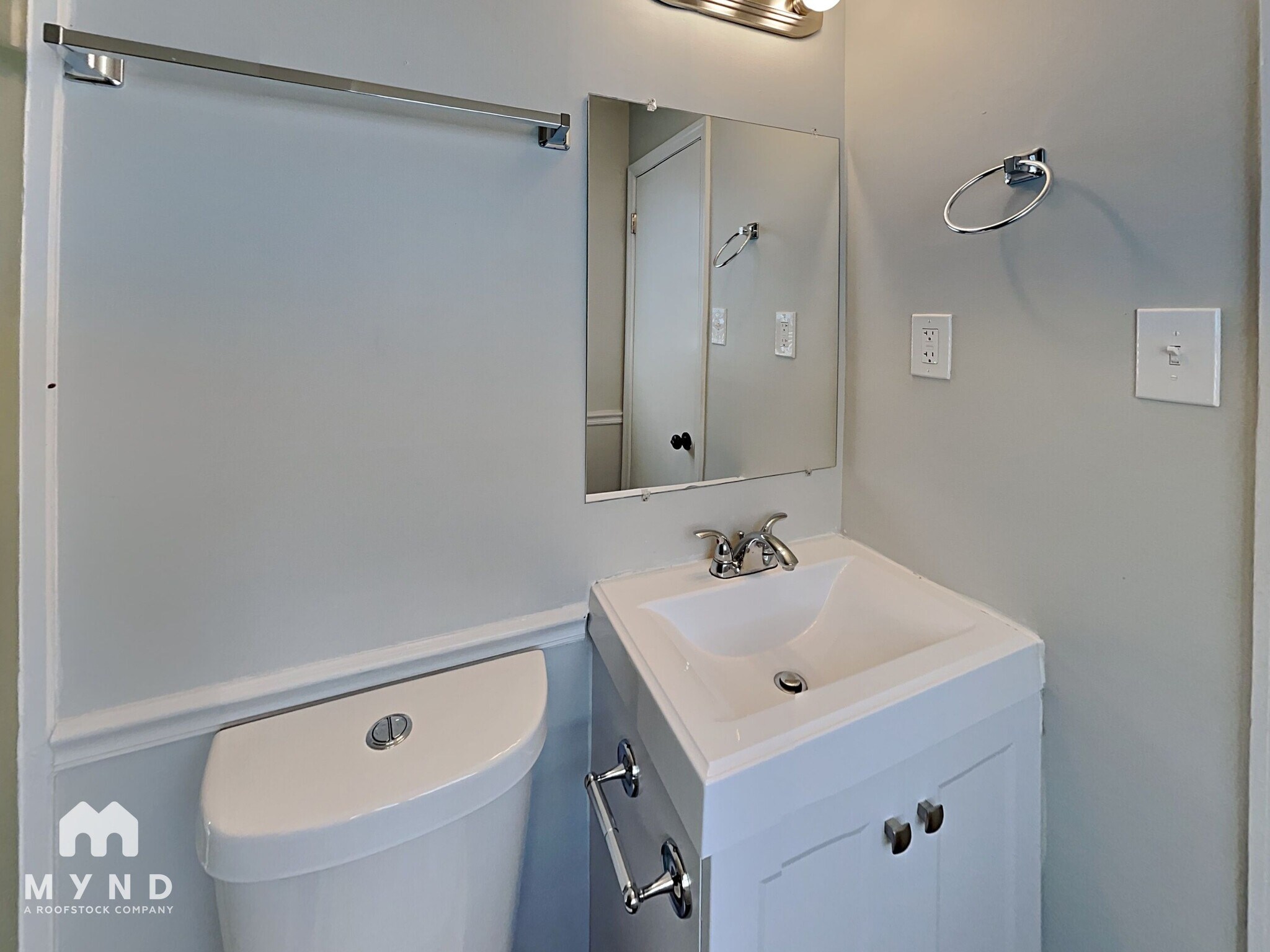 Building Photo - 5445 Mill Valley Dr