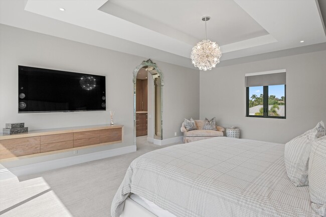 Building Photo - 7474 NE Bay Cove Ct
