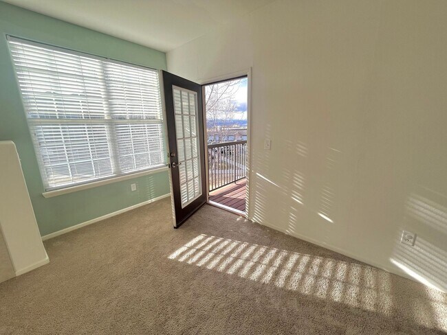 Building Photo - Charming 2BR Condo in Erie