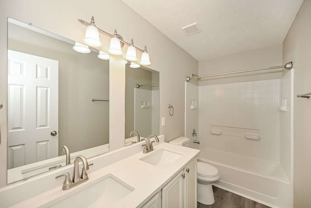 Building Photo - 5625 Dory Dr
