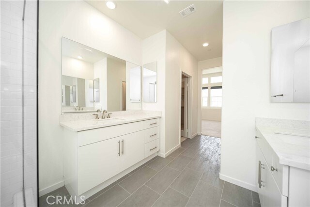 Building Photo - 134 Acamar
