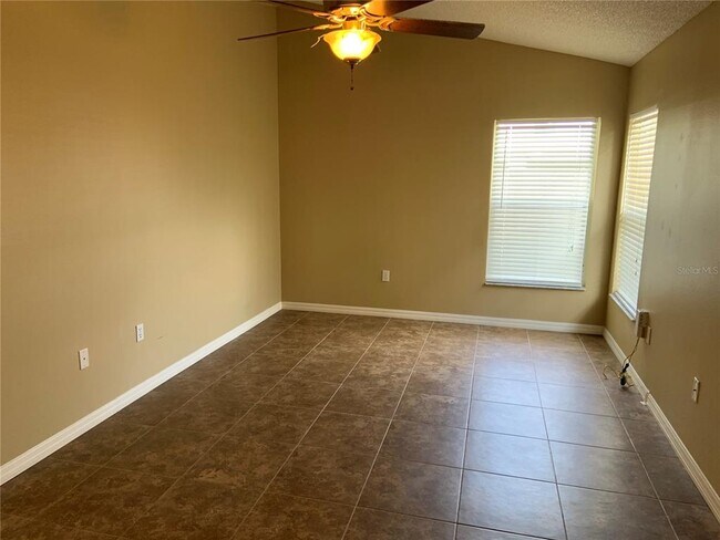 Building Photo - 4203 Mendenwood Ln