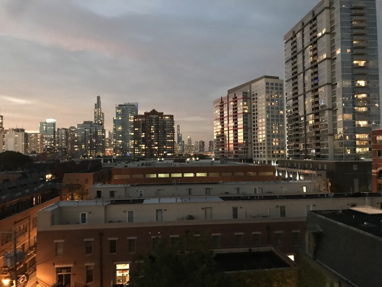 Skyview from the apartment - 320 E 21st St