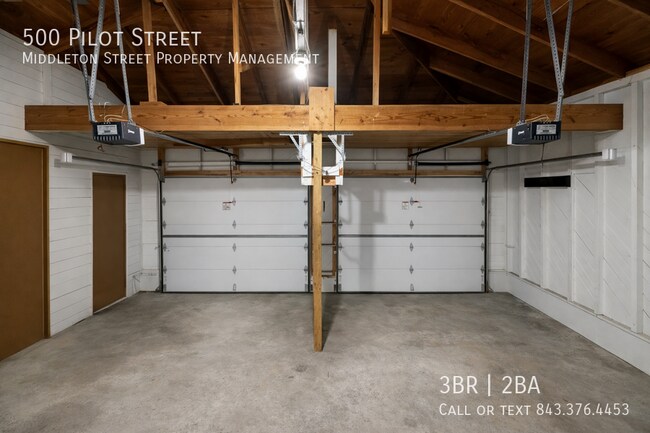 Building Photo - 500 Pilot St