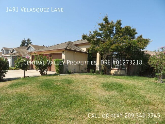 Building Photo - OCTOBER SPECIAL! $300 off 1st Month's Rent!