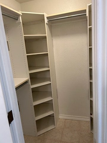 Building Photo - 307 Whispering Pines Dr