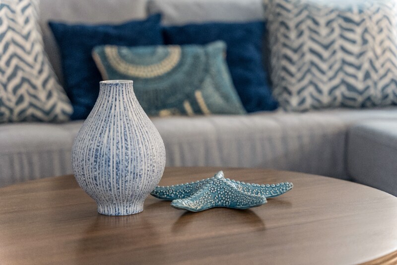 Building Photo - 7037 La Tijera Blvd