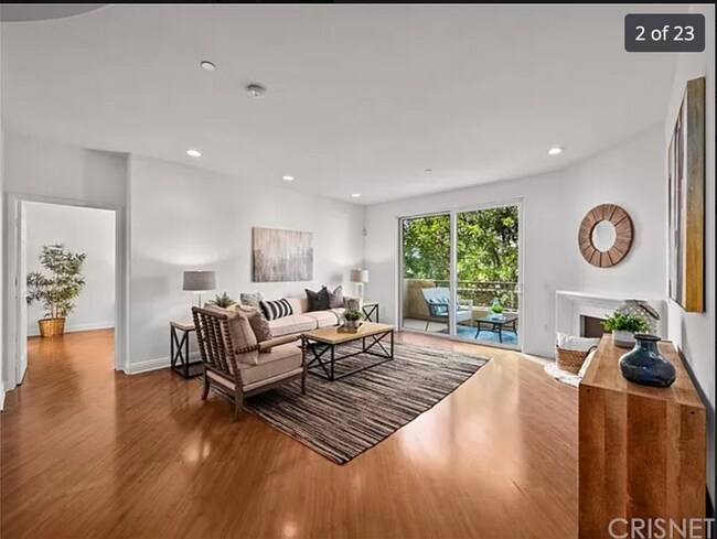 Building Photo - 5703 Laurel Canyon Blvd