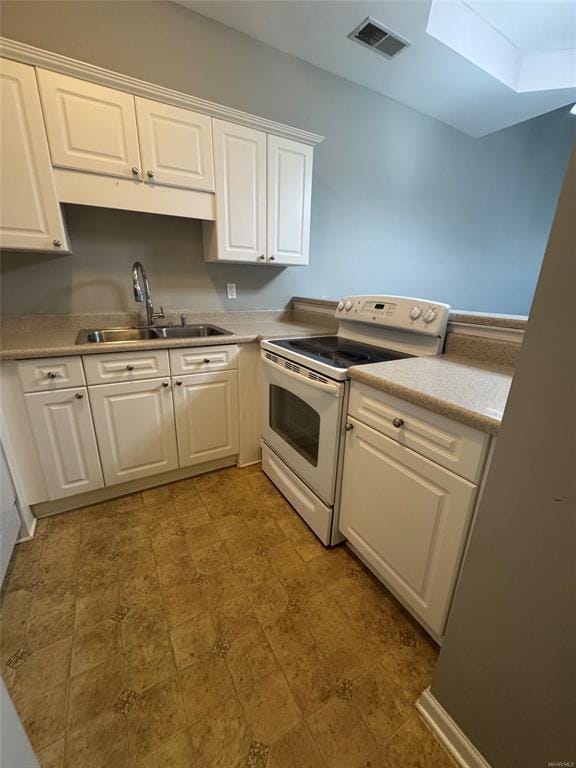 Building Photo - 61 Park Dr S