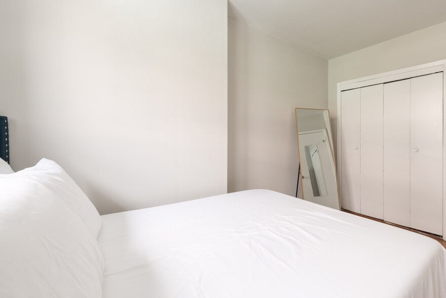 Building Photo - 244 W 56th St