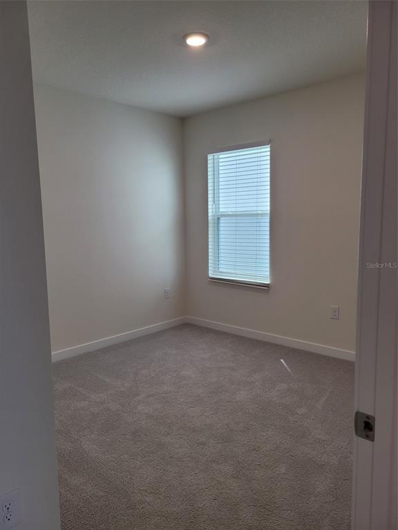 Building Photo - 399 Tanis Ave