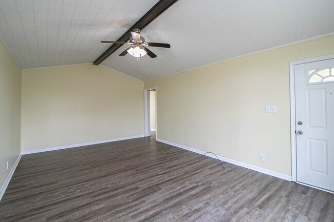 Building Photo - 329 Northridge Dr