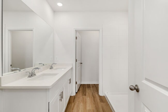 Building Photo - 11313 Bellewood Ter