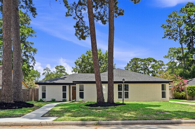 Building Photo - 25402 Thistlewaite Ln