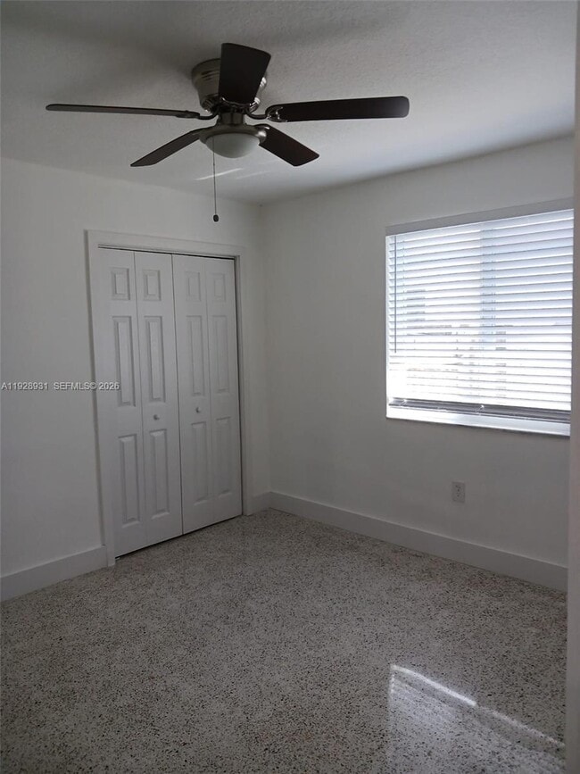 Building Photo - 9228 SW 37th St