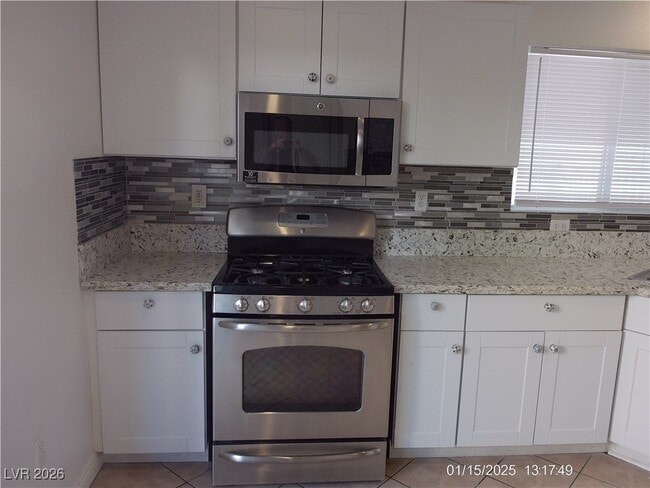 Building Photo - 7332 Ribbon Ridge Ave