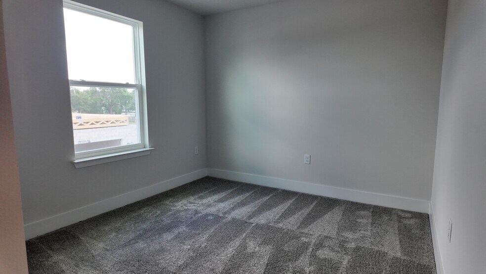 Building Photo - 3319 Grande Heron Dr