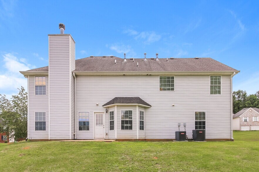 Building Photo - 604 Mohawk Cir