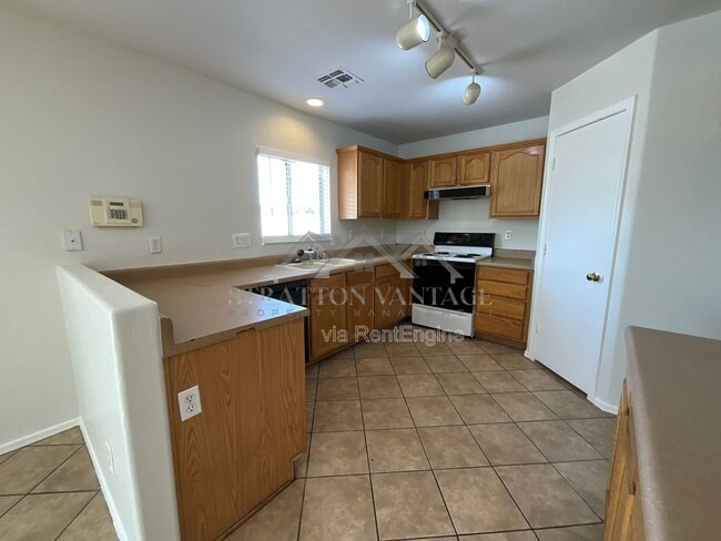 Building Photo - 12405 W Scotts Dr